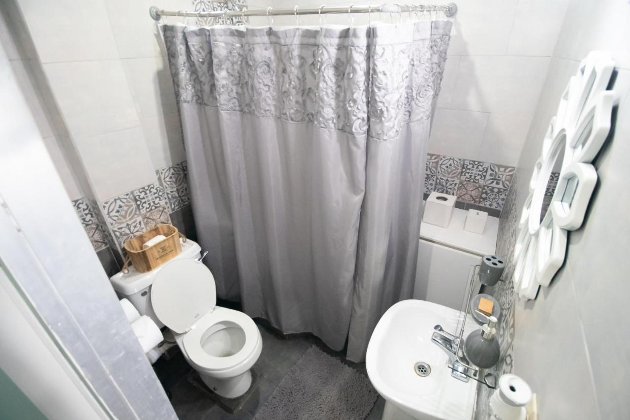Stacys Place #3 Studio Apartment Port of Spain Ngoại thất bức ảnh